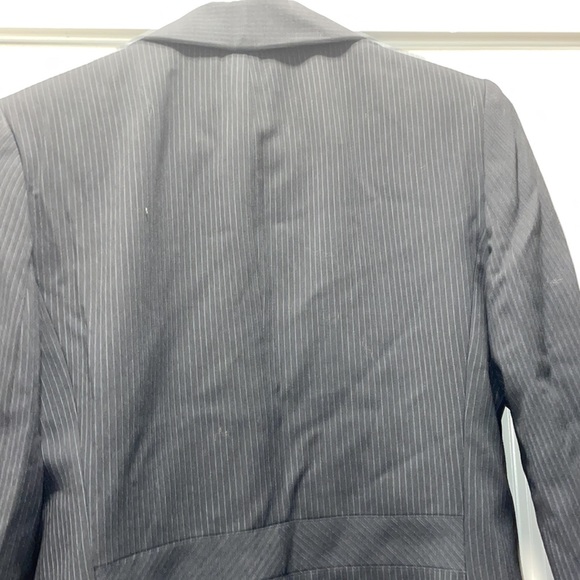 Stripes Ann Taylor Blazer - Picture 4 of 5